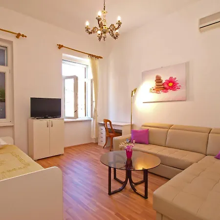 By The Sea 1093 Apartamento Rabac